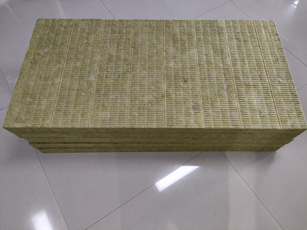 復(fù)合巖棉板的結(jié)構(gòu)類(lèi)型是什么