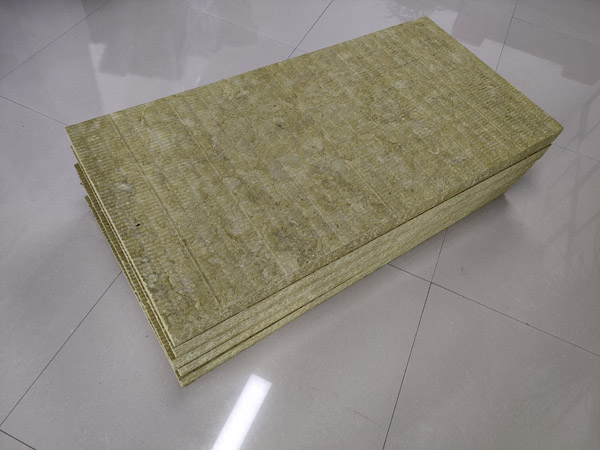 巖棉板是怎么做到保溫隔音的？